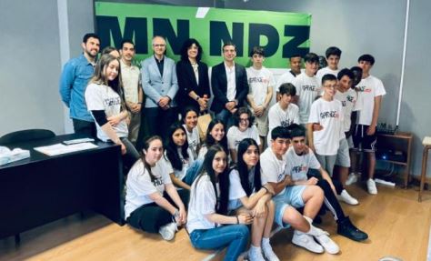 La Fundación Orange y el IES Ramón Menéndez Pidal inauguran el primer GarageLAB de Asturias