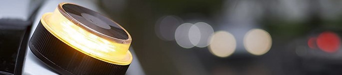 Las balizas V16 homologadas por la DGT, disponibles ya para los clientes de MasOrange desde 0€/ mes