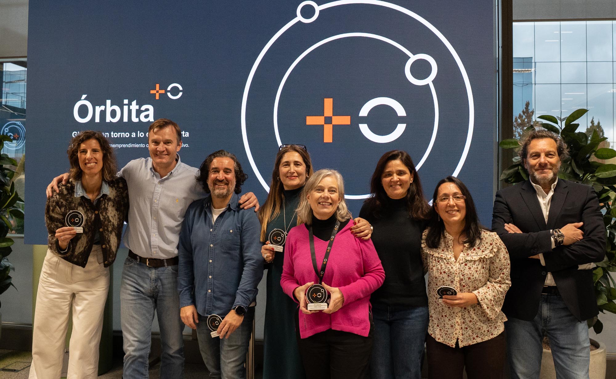 El programa de intraemprendimiento social de MasOrange, ‘Órbita +O’, premia un proyecto para impulsar el uso responsable de la tecnología en la infancia y adolescencia