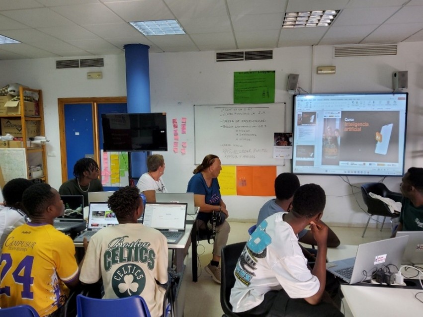 Más de 3.100 andaluces refuerzan su capacitación digital con los programas gratuitos de formación de Orange y la Fundación Orange 