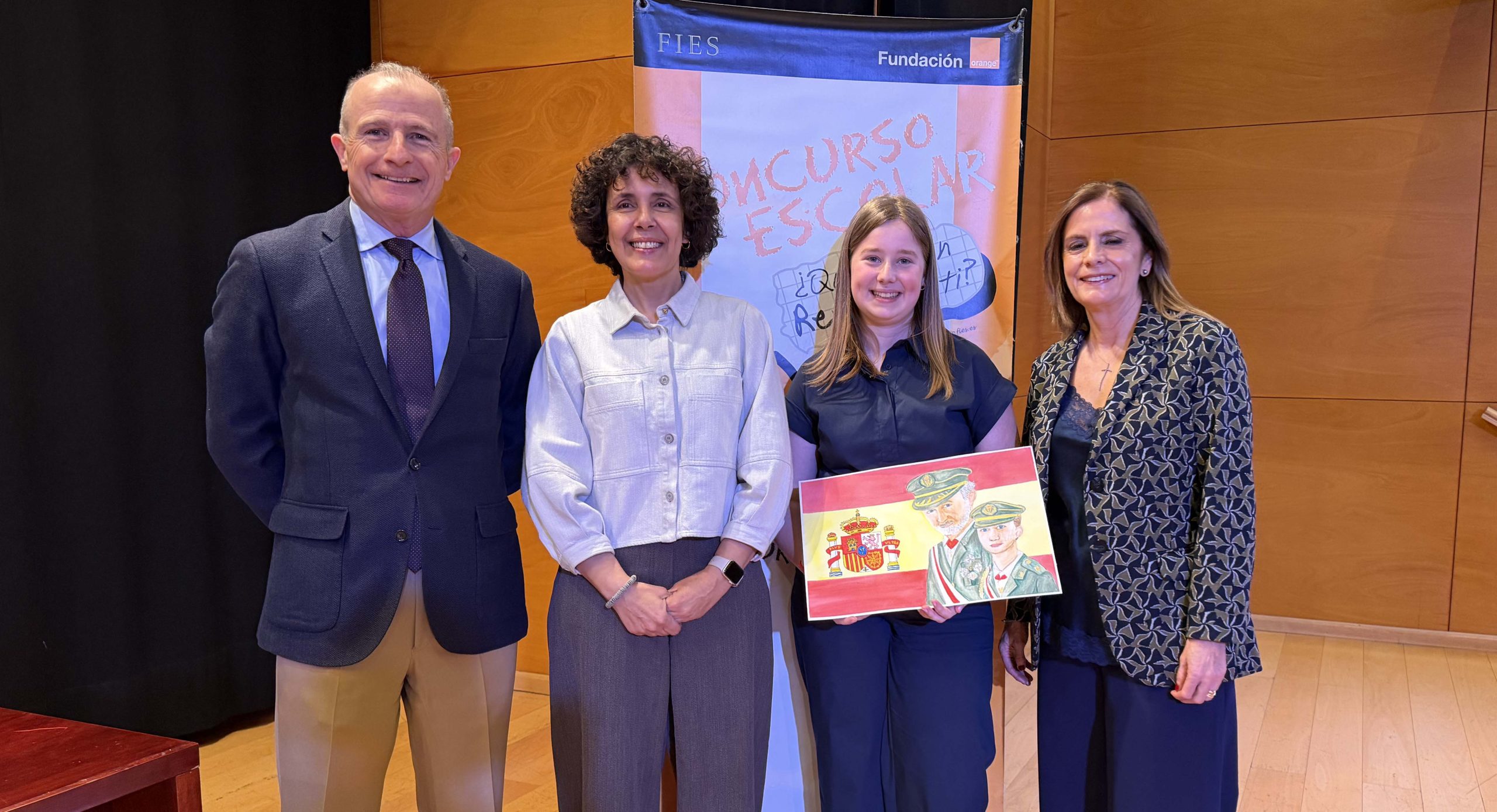 Una oscense de 2º de E.S.O. gana la 45ª edición del concurso “¿Qué es un rey para ti?” en Aragón