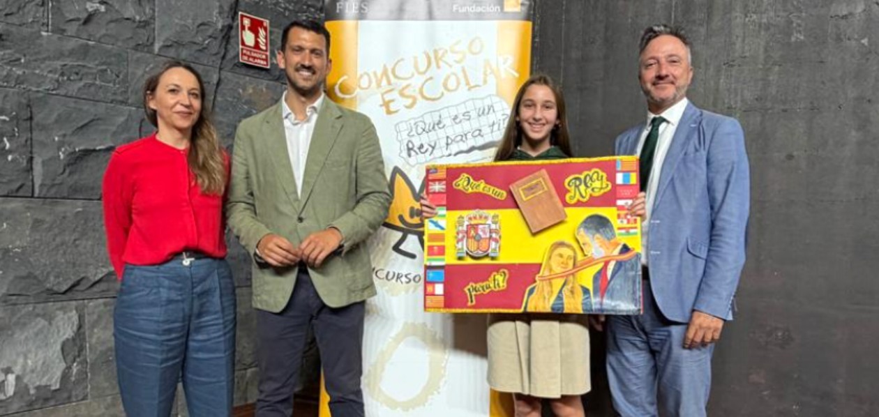 Una santacrucera de 1º de E.S.O. gana la 45ª edición del concurso “¿Qué es un rey para ti?” en Canarias