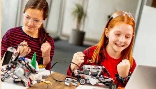 Orange impulsa la robótica educativa en Andalucía y la Comunidad Valenciana para reforzar las competencias en tecnologías avanzadas desde edades tempranas